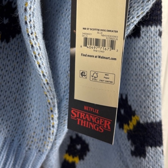 Netflix Stranger Things Scottie Dog Blue Sweater Erica No Boundaries 80s Retro - Picture 4 of 9
